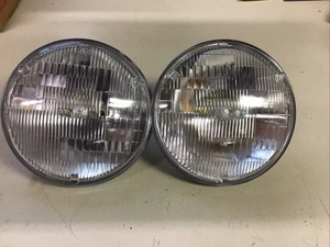 5-3/4" 5.75 Halogen Glass Sealed Beam Hi/Low Headlamp Light Bulb Headlight Pair - Picture 1 of 4