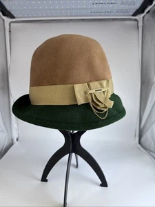 Adolfo II New York Paris Flapper Style Ladies Hat - Picture 1 of 6