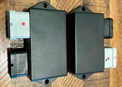 Par de ECUs EBR 1190RS - Imagem 1 de 2