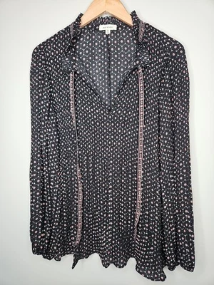 Blusa Max Studio Mujer 3x Negra Ditzy Geométrica Corbata Cuello Acordeón Plisado Boho Foto 1 de 4