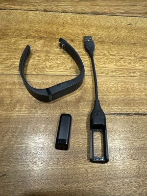 Fitbit Flex Including Charging Cable & Black Wrist Band - image 1 of 2