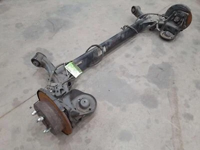 Conjunto de eje de haz Kia Forte 2010-2013 eje de torsión - frenos de disco OEM 551001M100 Foto 1 de 4