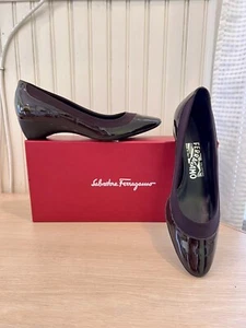 Salvatore Ferragamo Lackleder Pumps Damengröße 6 braun hergestellt in Italien neu im Karton - Bild 1 von 9