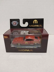 NEU 2023 M2 MACHINES 1969 DODGE CHARGER DAYTONA HEMI® MOPAR 1:64 DIE-CAST MIT CASE - Bild 1 von 5