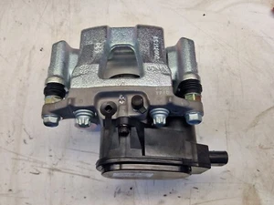 Hyundai I40 Left Hand Rear Caliper 58310 3ZA16 - Picture 1 of 6