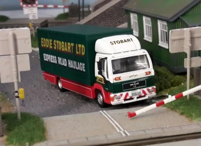 Eddie Stobart MAN LE L2000 1997 F1459 Box Lorry Truck 1:76 Scale Valarie Ann - Image 1 of 2