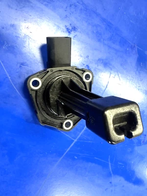 09 10 11 12 13 14 AUDI A5 A4 Q5 2.0L - OIL LEVEL SENSOR 03C907660H - Image 1 of 3