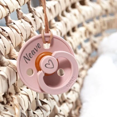 BIBS LÄTZCHEN FARBE *2ER-PACK* PERSONALISIERTER DUMMY SCHNULLER SCHNULLER, NAME & HERZ