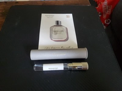 NUEVO - SCENTBIRD HUMANITY UNLIMITED por Kenneth Cole EDT TRAVEL Spray - 0,27 oz. Foto 1 de 3