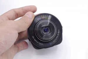 SONY Cyber-shot DSC-QX10 18.2 MP Digital Camera Black - Picture 1 of 5