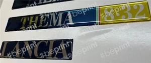 Lancia THEMA 8.32 KIT  2 PEZZI  badge stemmi targhetta in resina. - Foto 1 di 2