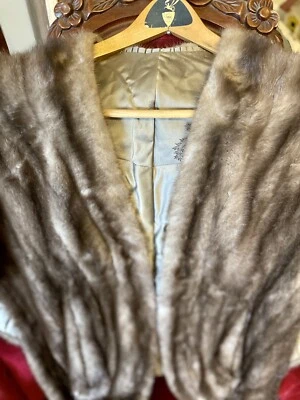 Vintage Fancy Ladies Medium Mink Cape, Make Teddy Bear - Image 1 of 4