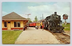 Museo Nacional del Ferrocarril Capucha JCT Green Bay WI Tren Conductor Personas Postal - Imagen 1 de 2