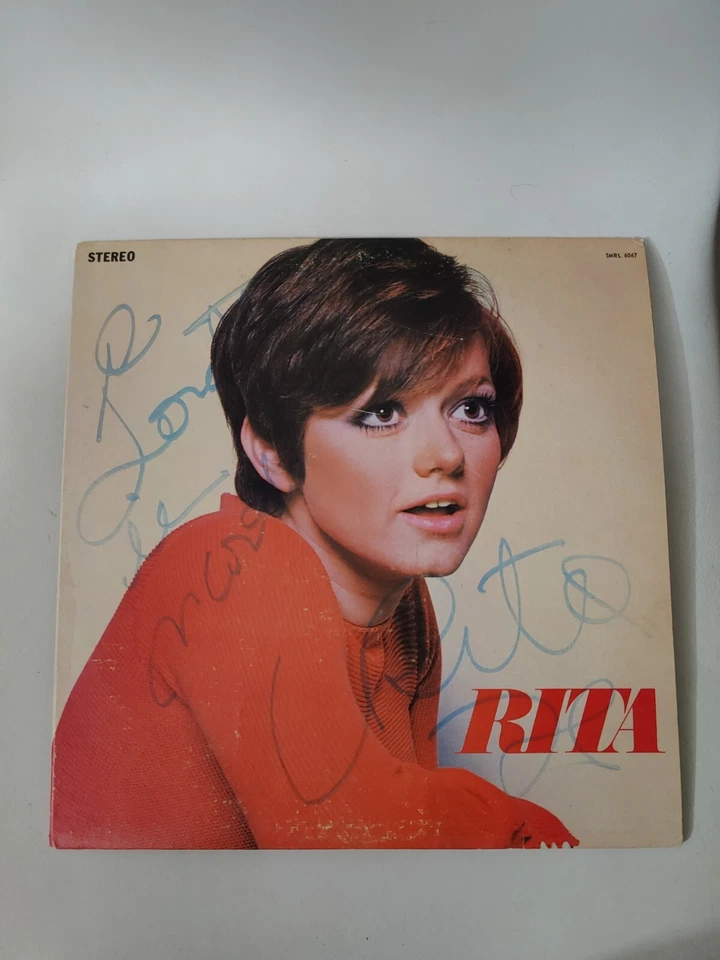 RITA - Rita Pavone - Bravo Records LP 1970 - SMRL 6067 - SIGNED COPY ! - Image 1 of 4
