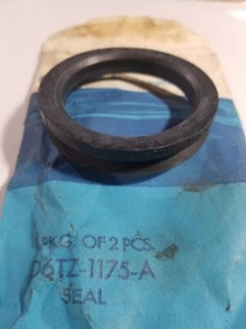 OEM Ford D6TZ-1175-A  Inner Spindle Seals 1977-79 Ford F150/350 4WD - Picture 1 of 5