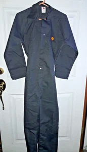 Shell Oil Jumpsuit/Coveralls, size medium ( vintage)    (Halloween Possibility) - Picture 1 of 11