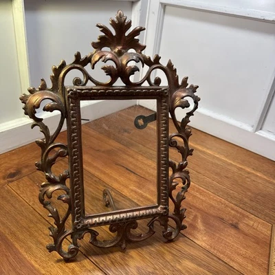 Victorian Cast Iron Finished Goldish Tone Picture-Frame Easel For Photo 6x4 Leaf Foto 1 de 4