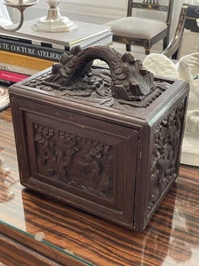 Antiguo juego de caja y azulejos MAH JONG de madera tallada a mano - ¡RARO!! - Imagen 1 de 9