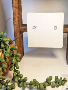 NEU ZIERLICHE OSTERHASE OHRRINGE SILBERFARBEN SCHMUCK GESCHENKE DAMEN MÄDCHEN FRÜHLING - Bild 1 von 3