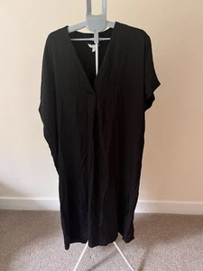 H&M Beach Throw/ Coverup, XL, Used 5 Times - Picture 1 of 3