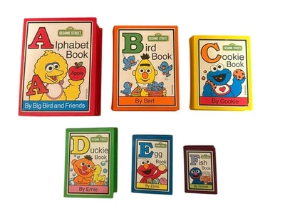Vintage TYCO Sesame Street Nesting Alphabet Books Toy Set Complete - Image 1 of 4