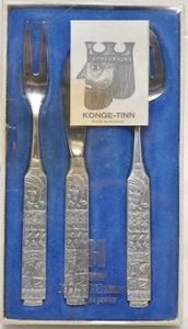 Konge Tinn Norwegian Pewter Serving Set Butter Knife Fork Spatula w/ Box Norway - Imagen 1 de 3