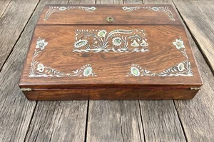 Antique Wood And Mother Of Pearl Inlayed Traveling Desk - 1800's Fisher's London - Picture 1 of 13