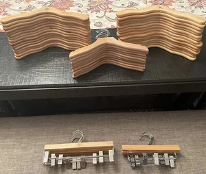 Lot Of 49 Oshkosh B’gosh Natural Grain Wooden Children Hangers 10”-14” - Picture 1 of 16