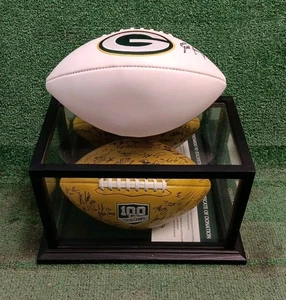 2018 Green Bay Packers Football Autographed 100 Seasons Give Back + Brett Favre - Picture 1 of 10