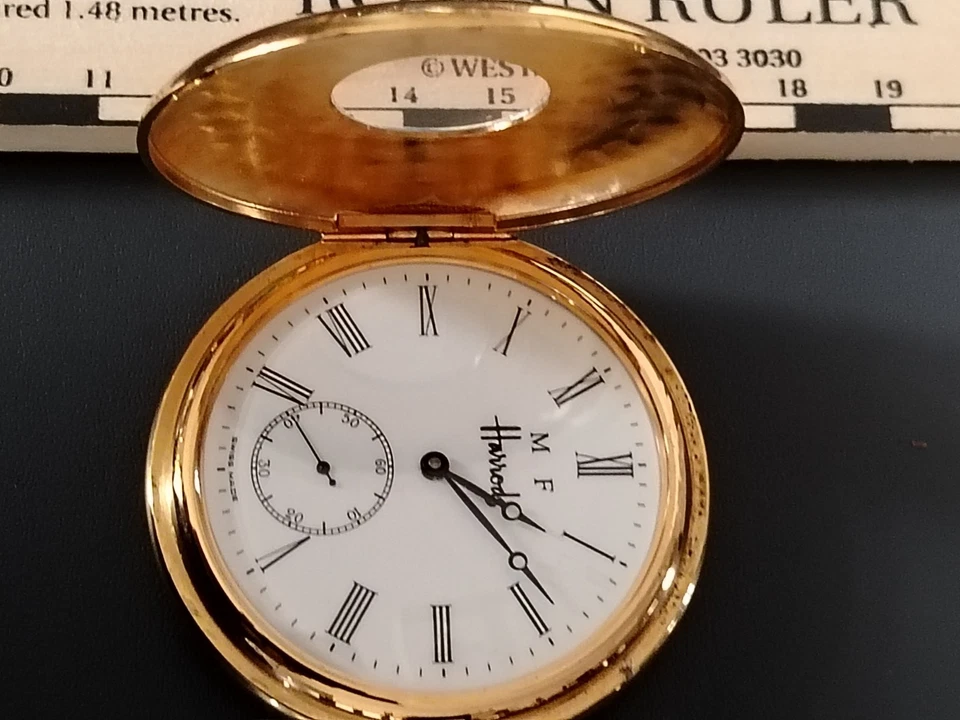 Rare Harrods 35 Year Long Service Pocket Watch Quality Swiss Made Time Piece — 第 1/4 张图片