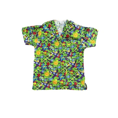 Peaches Uniform Fun Spring Summer Scrub Top Women’s XS Bugs and Leafs! - Image 1 of 4