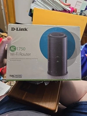 D-Link DIR-866L Wireless AC Smart Beam 1750Mbps Cloud Dual-Band Sealed - Image 1 of 4