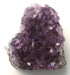 Amethyst Mineralien Stufe 420 g 85 mm gesägte Standfläche Edelstein Deko Uruguay - Bild 1 von 6