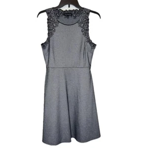 Banana republic embroidered Black White Herringbone midi dress 6 Small - Picture 1 of 10