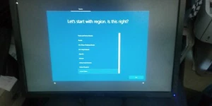 Dell E2210 22" Dual Monitor VGA DVI 1680x1050 T776R 0KTG0 E2210f E2210c E2209Wf - Picture 1 of 3