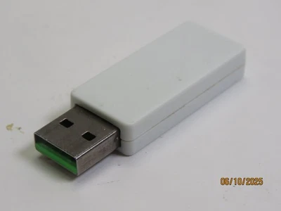 RAZER BLACKSHARK V2 PRO WIRELESS DONGLE - Image 1 of 4