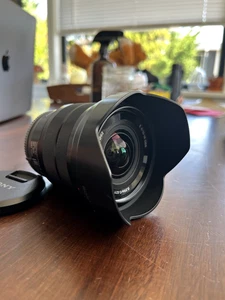 Sony E Mount SEL1018 10-18mm f/4 OSS Wide Angle Lens - Excellent Condition - Picture 1 of 8