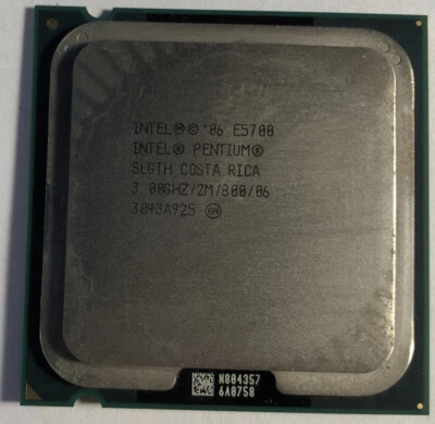 Intel Pentium E5700 SLGTH 3.00GHz CPU Processor LGA 775 Used - Image 1 of 2
