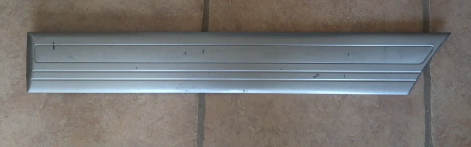 98-04 Toyota Land Cruiser Left Driver Rear Exterior Door Molding OEM D3 - Image 1 of 4