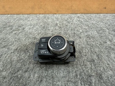 Infiniti Q50 Q60 OEM 2014 – 2024 Centre Console Multimedia Contrôle Interrupteur - Photo 1/4