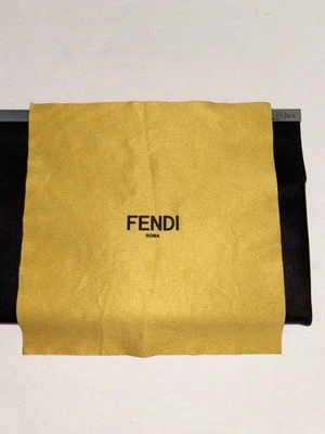 Gafas de sol de cuero FENDI estuche blando negro cierre magnético con tela Foto 1 de 4