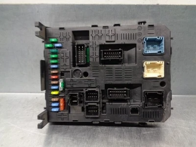 9666895780 Fuse for PEUGEOT 308 SW I (4E 4H) 1.6 16V 2007 4373272 - Image 1 of 3