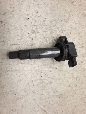 06-19 MONTAJE BOBINA DE ENCENDIDO TOYOTA YARIS 1.5L 4CYL  Foto 1 de 4