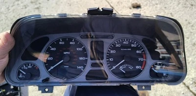 Peugeot 306 Instrument Cluster Speedo Clocks 9642491080 - image 1 of 4