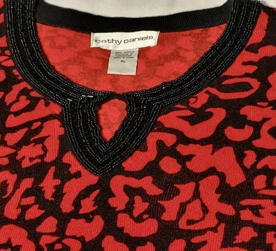 Свитер Cathy Daniels красный черный с бисером вырез горловины рукав 3/4 XL для вечеринки - Изображение 1 из 4