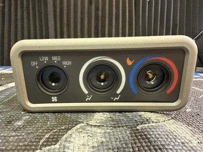 Chevy Suburban 1988-1994 control trasero de calefacción aire acondicionado OEM Foto 1 de 4