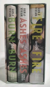 The Complete Burn for Burn Trilogy 3 Book Box Set By Han & Vivian  - Bild 1 von 12