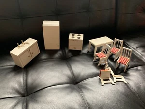Dollhouse Mini Wood Kitchen Furniture 8pcs White Stove Sink Table Refrigerator - Picture 1 of 10