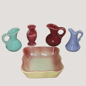 Juego de platos cuadrados jarrones jarras piezas vintage Shawnee cerámica miniatura de colección EE. UU. - Imagen 1 de 9