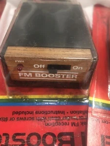 FM antenna Signal Booster New Old Stock Will Be Repackaged - Picture 1 of 7